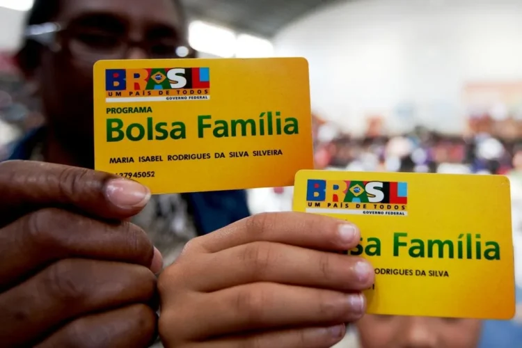 Pagamento e Cartao do Bolsa Familia — Foto Reproducao Redes sociais