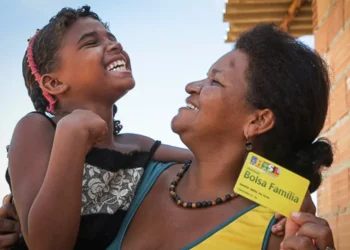 mae solteira bolsa familia foto MDS