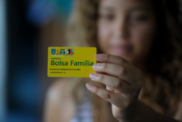 Descubra se sua família será AFETADA pela redução do Bolsa Família em julho