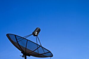 Adeus às Parabólicas: Saiba o Que Fazer com Suas Antenas Antigas!