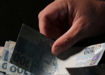 Descubra Quem Tem Direito ao Auxílio Gás e Como Receber o Benefício