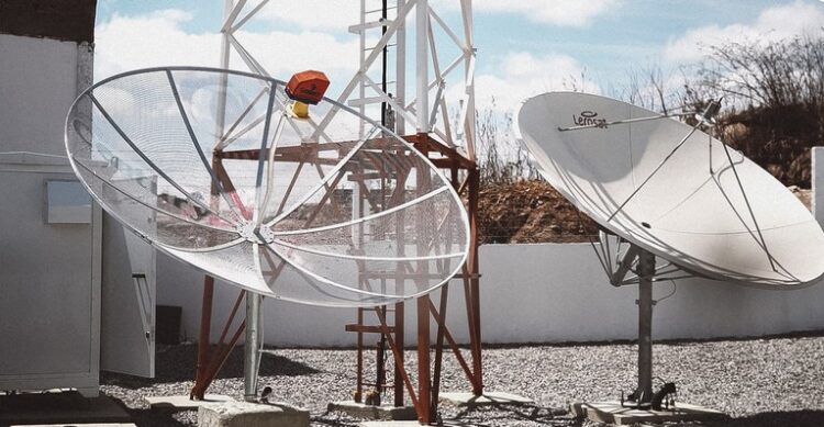 Troca gratuita de antenas. Imagem: Agência Brasil