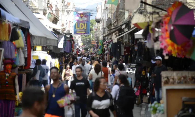 Feriados de novembro alteram o calendário de pagamento do Bolsa Família. Imagem: Agência Brasil