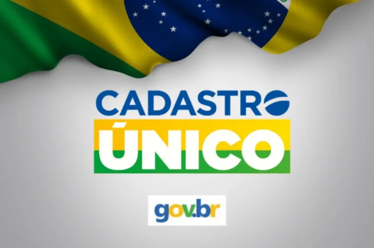 Logo do Cadastro Único com a bandeira do Brasil ao fundo.