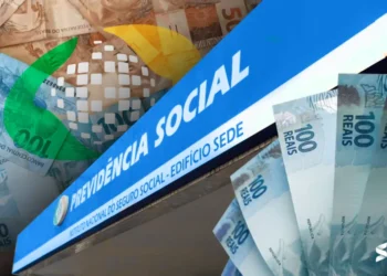 Imagem ilustrativa mostrando o pagamento do INSS com a fachada da Previdência Social e notas de 100 reais.