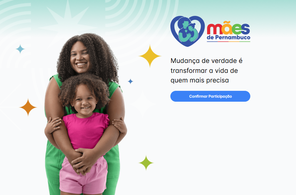 Mãe e filha sorrindo com o logotipo do Programa Mães de Pernambuco