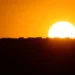 Pôr do sol sobre a cidade