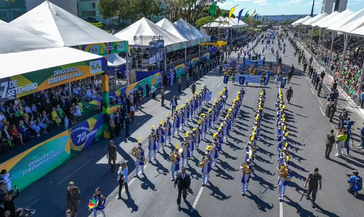Desfile do 7 de setembro, comemorando o Dia da Independência do Brasil