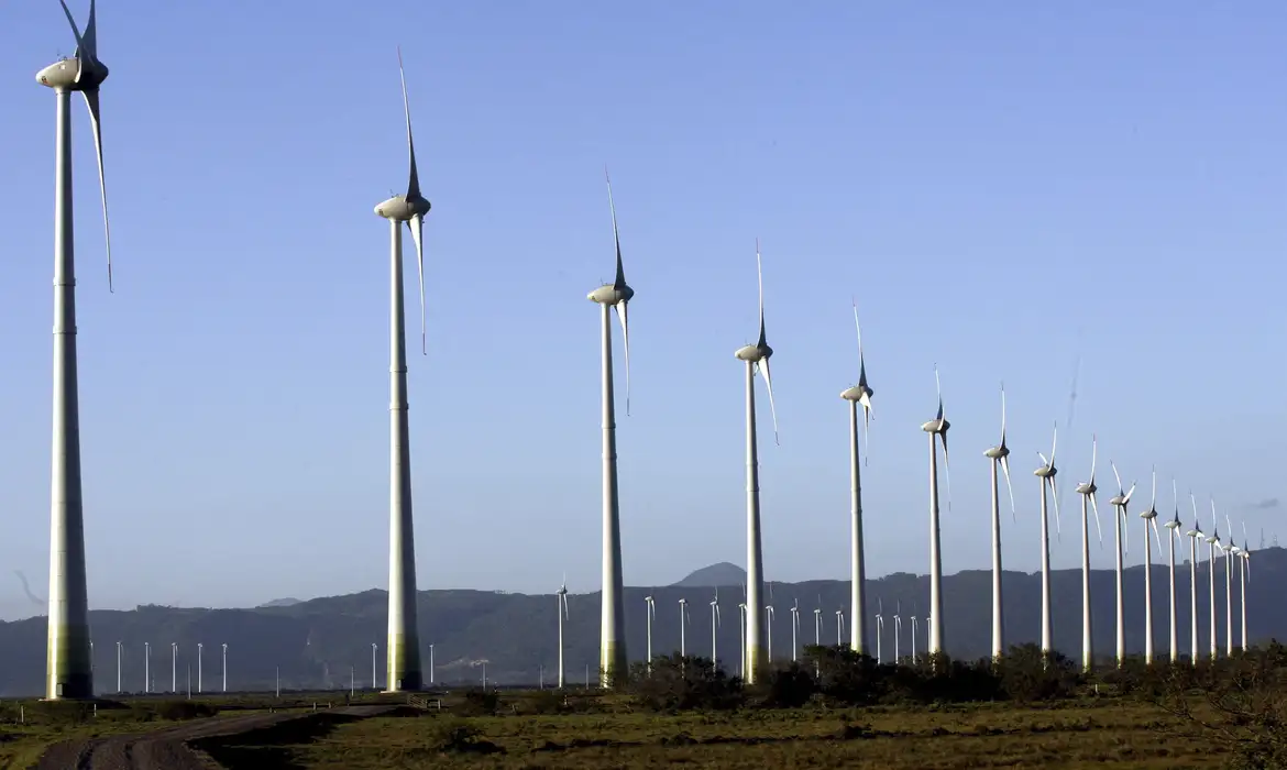 "Parque de energia eólica na Região Sul representando a contratação de 300 MW de energia eólica"