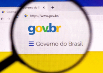 Governo anunciando pacote de crédito habitacional facilitado e linha especial para reformas residenciais.