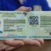 Modelo de RG brasileiro moderno, com dados pessoais, QR Code e informações sobre a validade do documento.