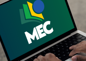 MEC anuncia regras para vagas remanescentes do FIES.
