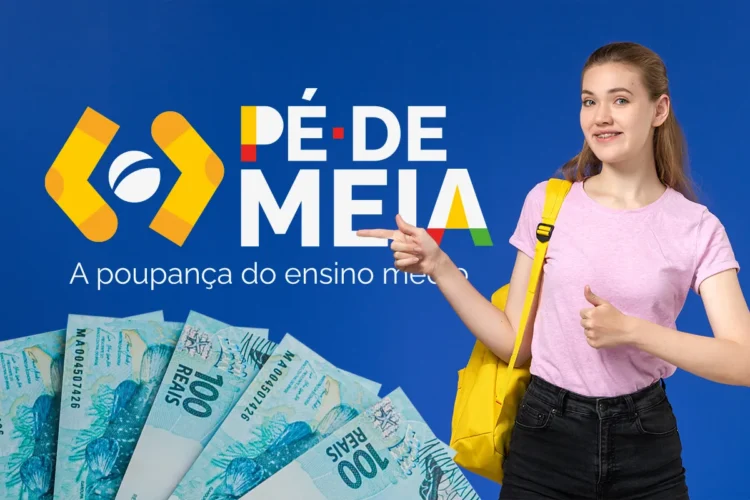 Jovem sorridente com mochila amarela apontando para o logo do Programa Pé-de-Meia, com notas de R$ 100 espalhadas na parte inferior, simbolizando a poupança do ensino médio.