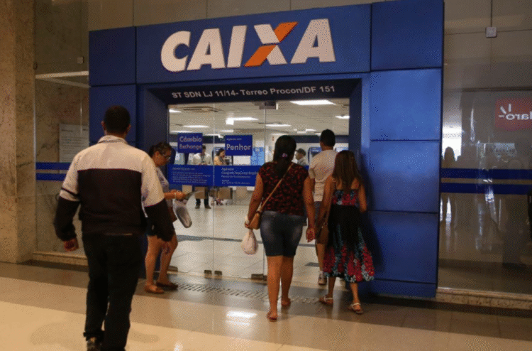 Caixa libera saque de mais de R$ 6 mil para brasileiros
