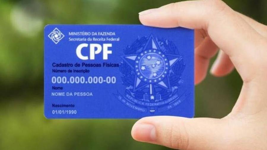 Imagem do CPF, um documento de identificação, com foco nas informações do titular, utilizado em diversos processos como o Bolsa Família.
