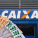 Caixa inicia novo pagamento de R$ 600; confira calendário e público beneficiado 11 Notas de R$ 200 em destaque na frente de agência da Caixa Econômica Federal, ilustrando pagamento de benefício de R$ 600.